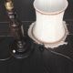 Lampe en bois tourné et abat en tissu beige style art déco / années 40-50
