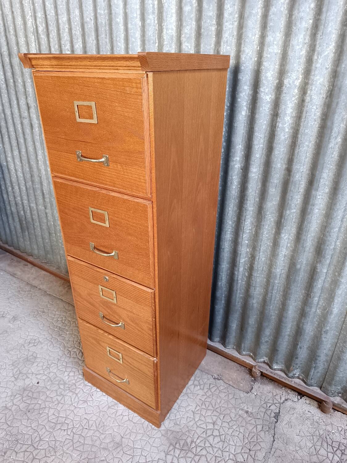 Wooden filing cabinet with 4 drawers