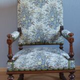 2 pairs of Louis XIII style armchairs