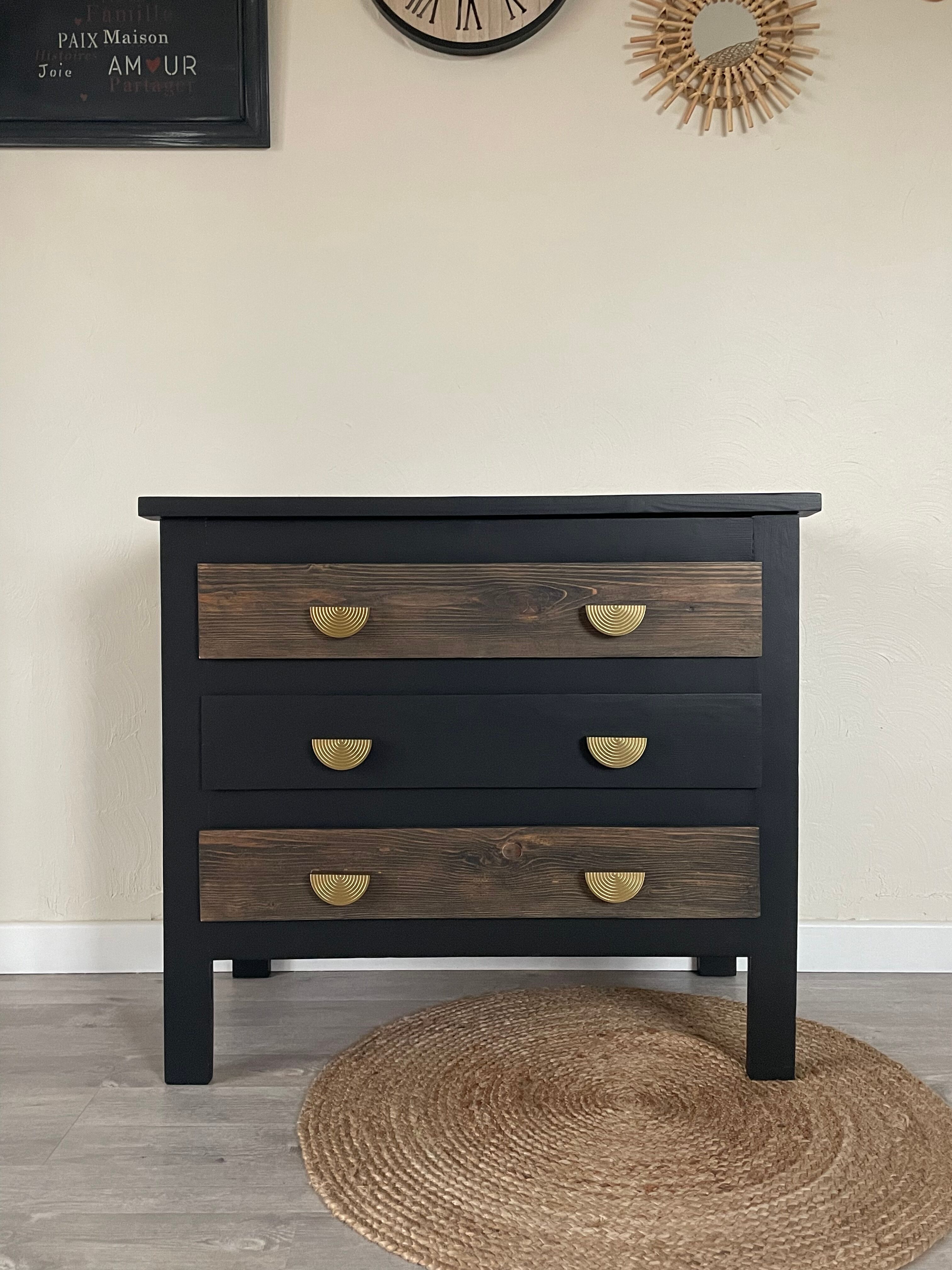 Ebony chest of drawers