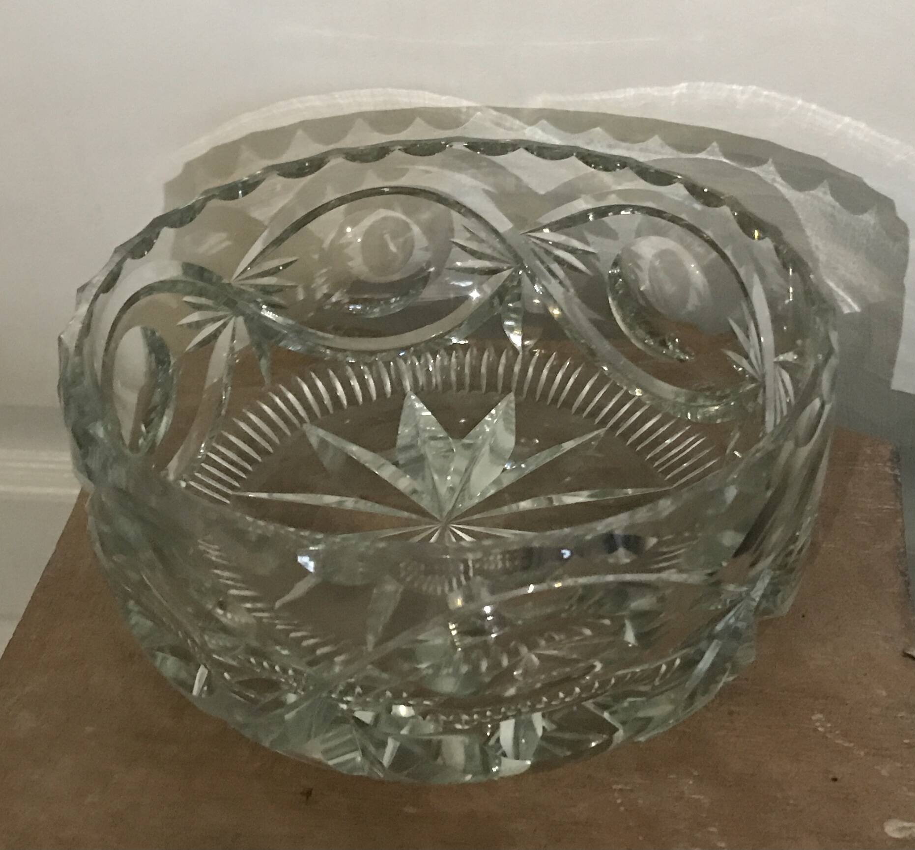 FRUIT CUTTER, SALAD BOWL in Solid CRYSTAL decorated with Hand-Cut PATTERNS