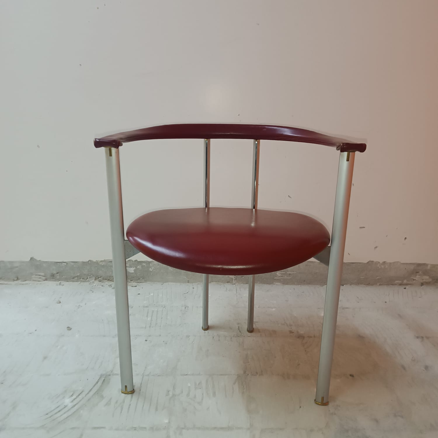 Set of 4 leather dining chairs