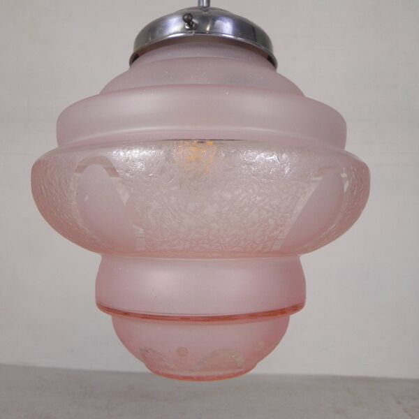 Lampe suspendue Art déco avec abat-jour en verre rose, années 1930