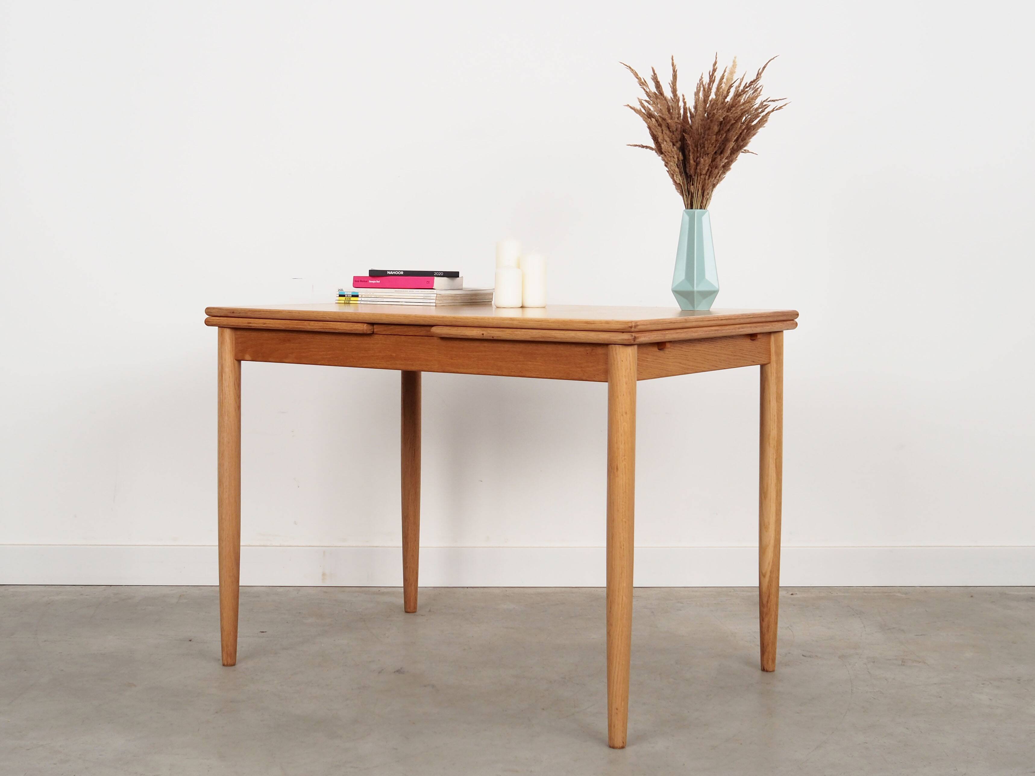 Ash table, Danish design, 1980s, production: Denmark