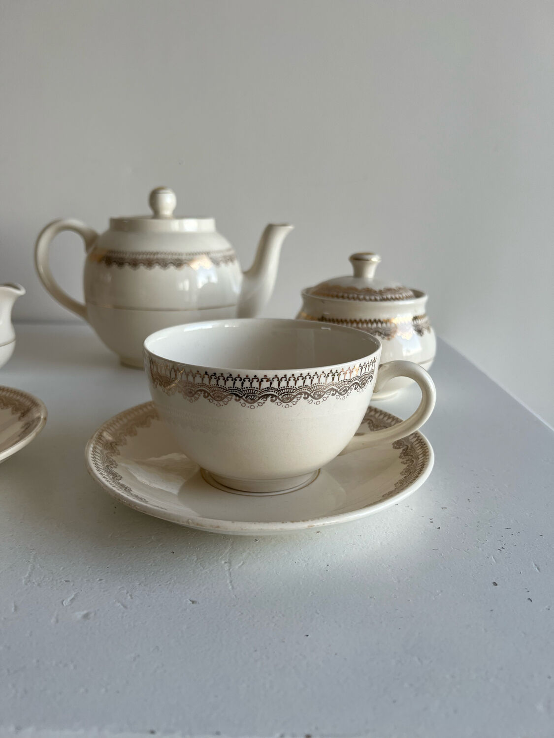 Villeroy and Boch tea set