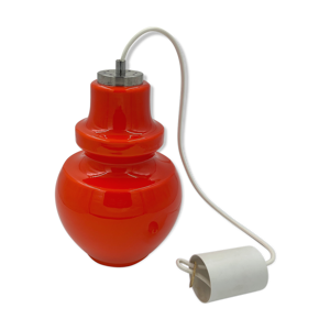 Suspension en opaline
