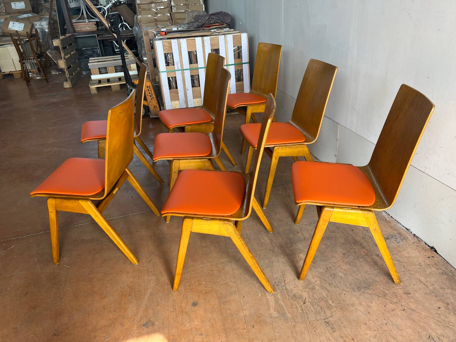 Set of 8 Scandinavian chairs