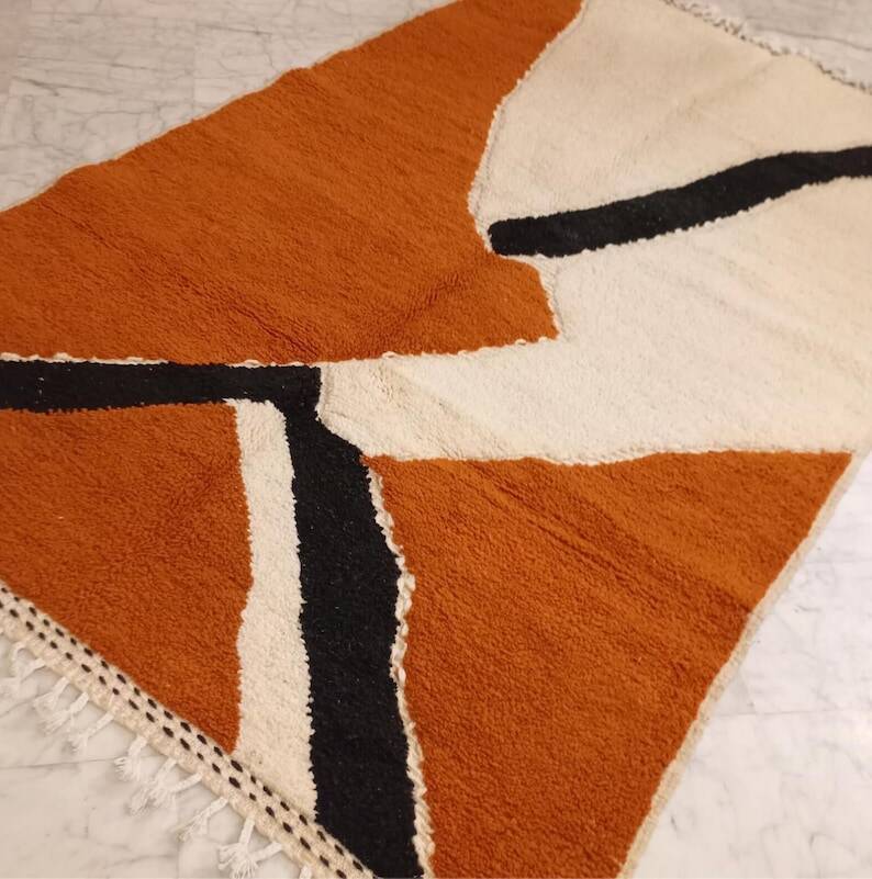 Authentic Moroccan rug 250cm x 300cm