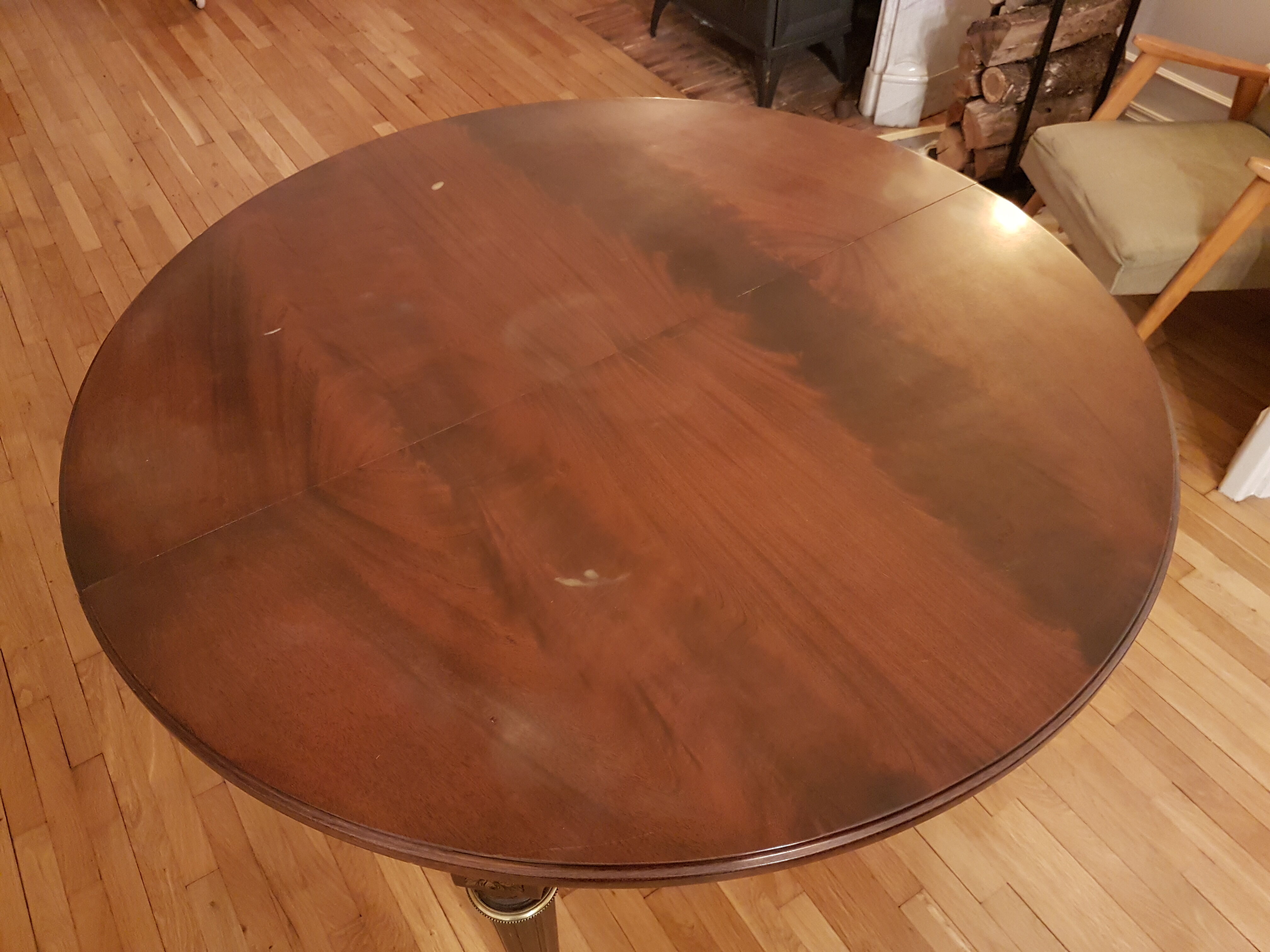 Louis XVI-style dining table