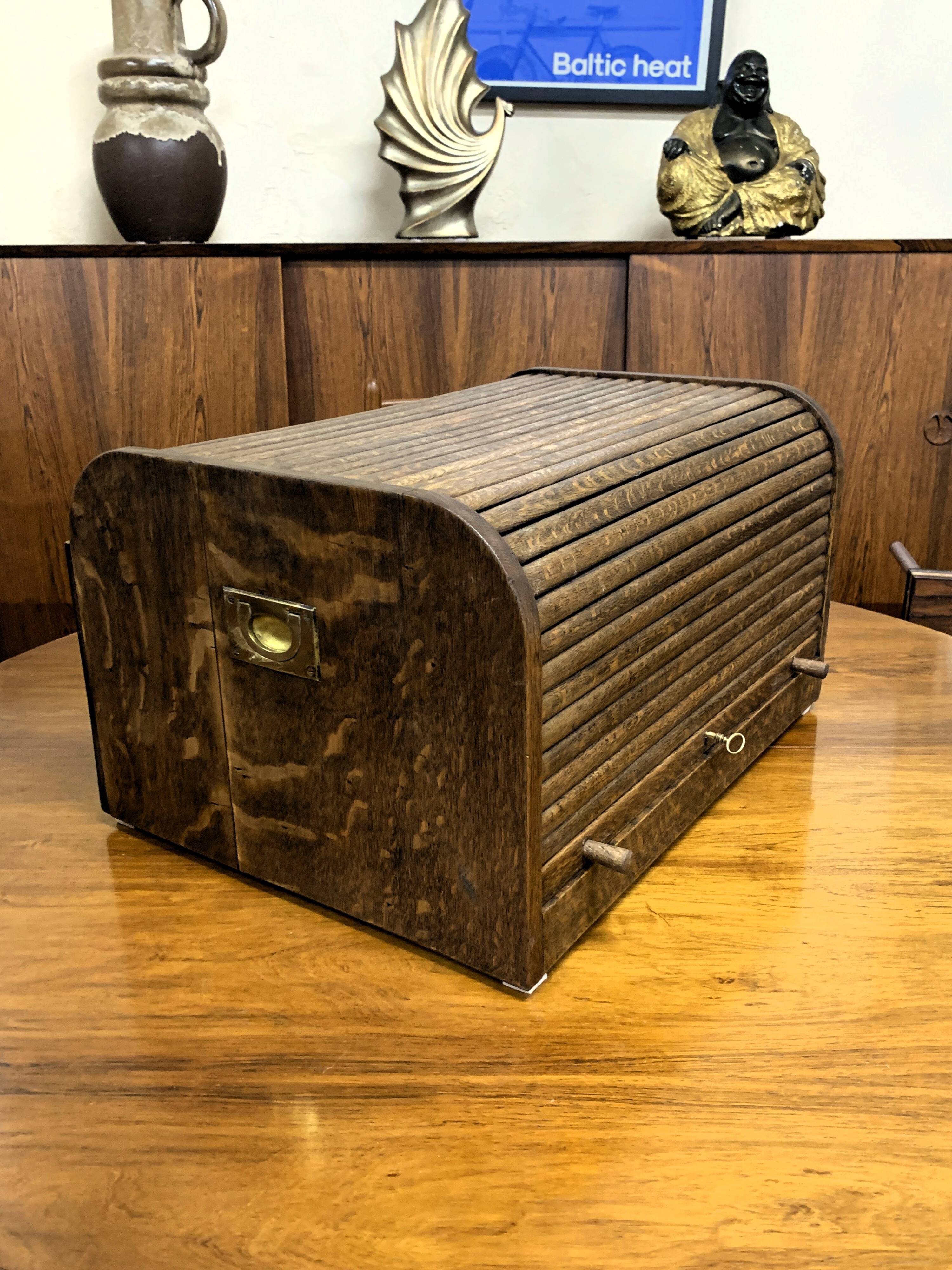 LARGE OAK ORGANIZER, VINTAGE