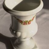 Médicis vase with floral decoration, made of Limoges porcelain.