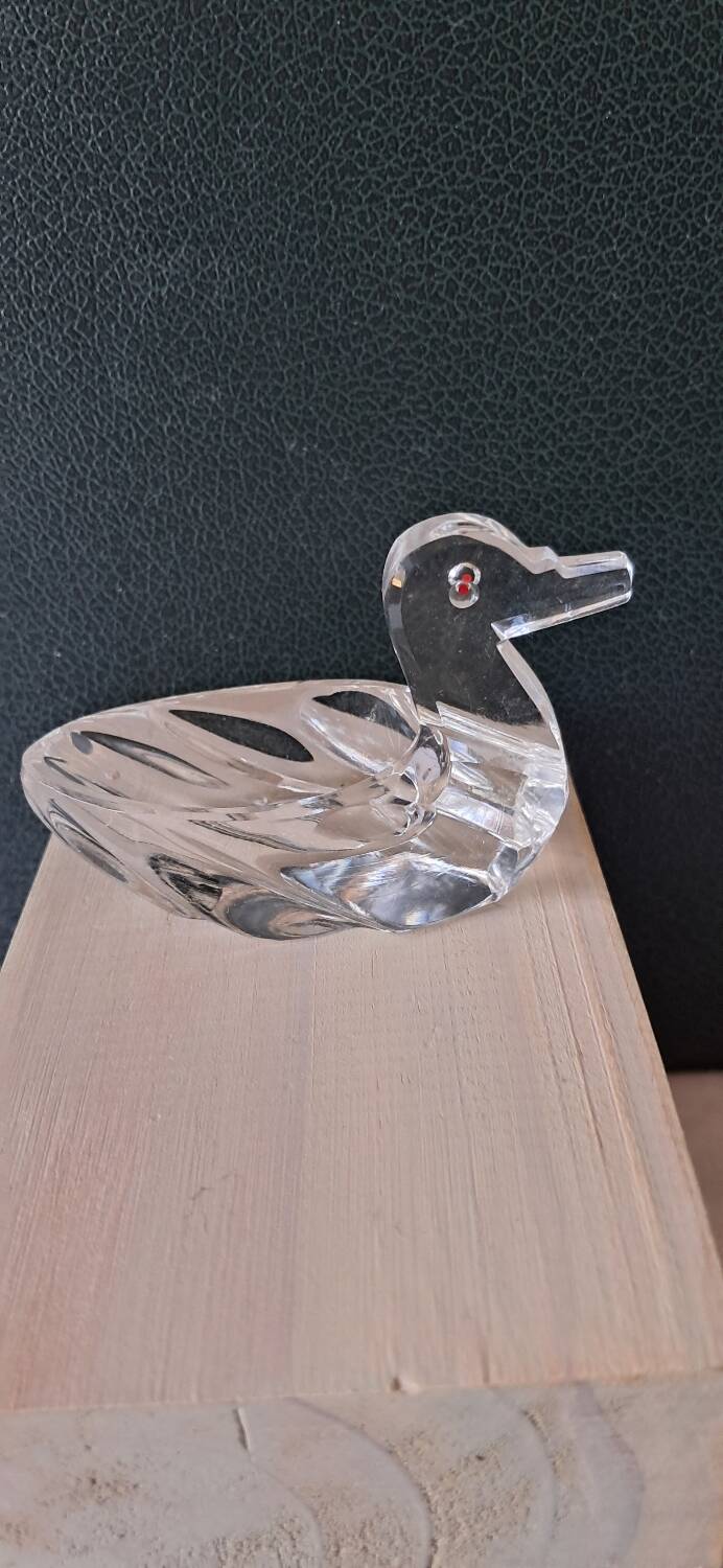 2 duck-shaped crystal salt cellars