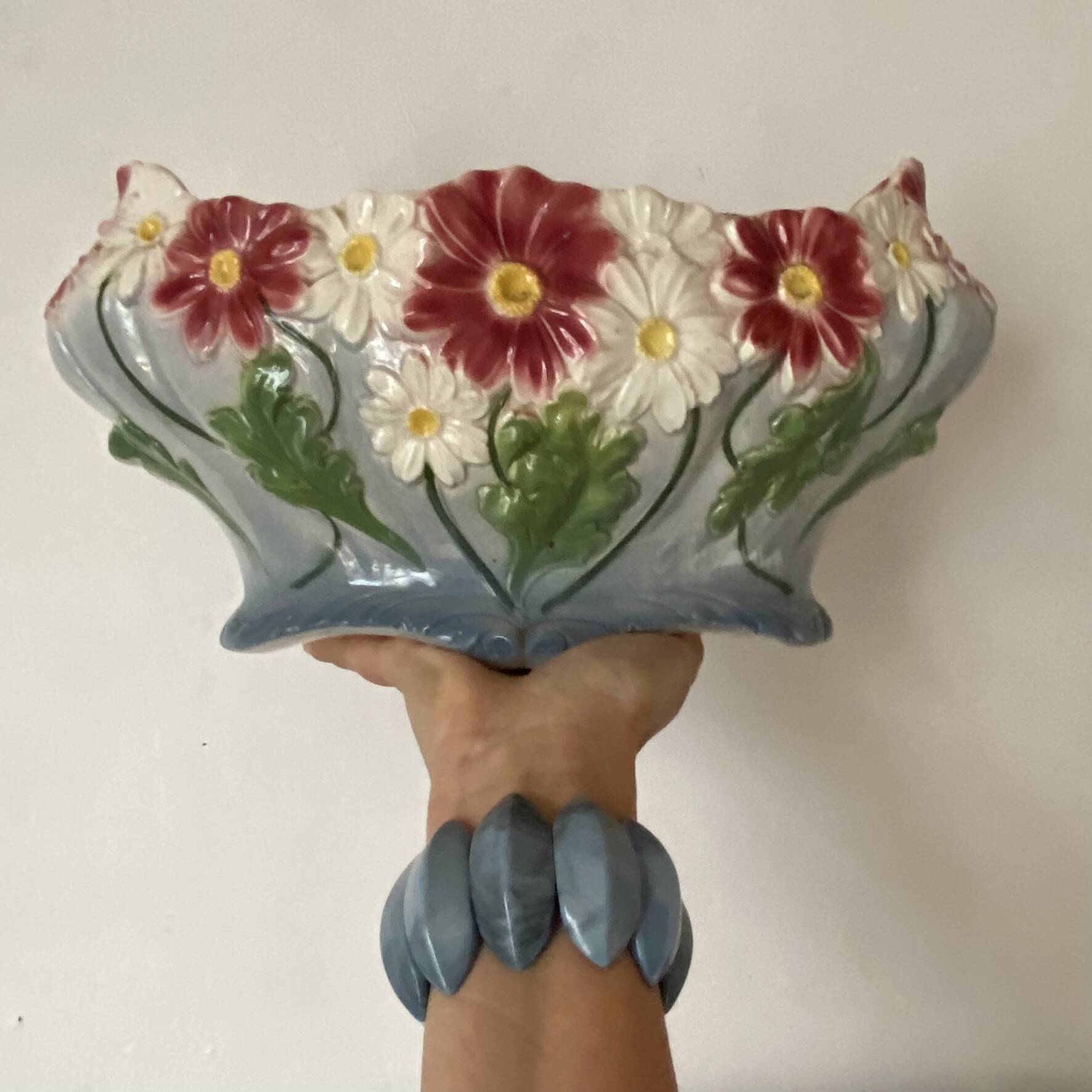St Amand slipware jardinière