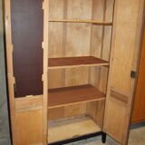 Armoire parisienne noire