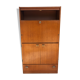 60s secretary with pretty handles