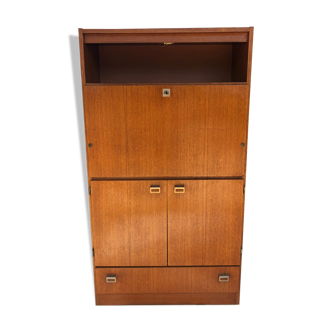 60s secretary with pretty handles