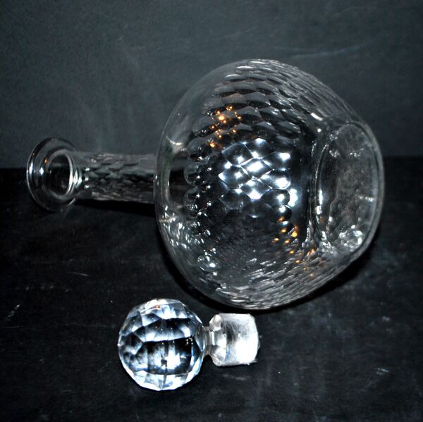 Carafe à liqueur ancienne en cristal taillé écaille Baccarat H18cm 1900