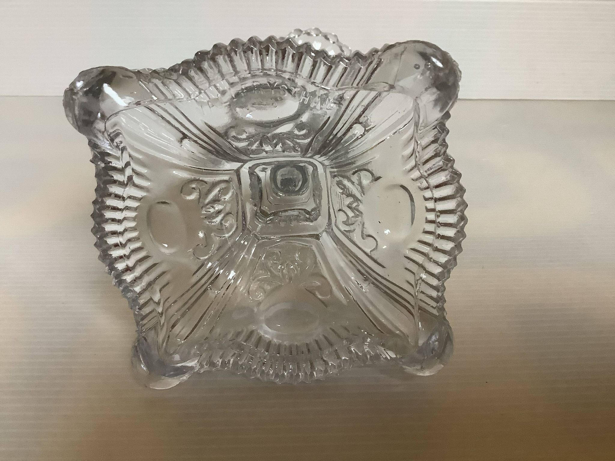 Bougeoir vallerysthal en verre moulé art déco