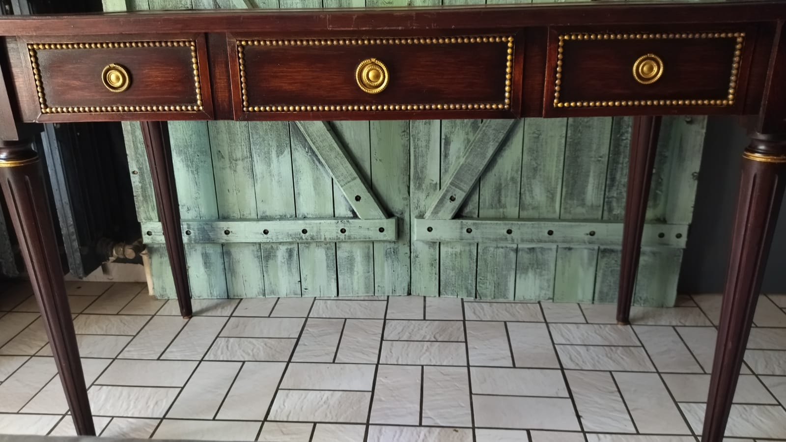 Old louis XV style office