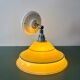 Applique abat-jour vintage en opaline jaune et liserés argent