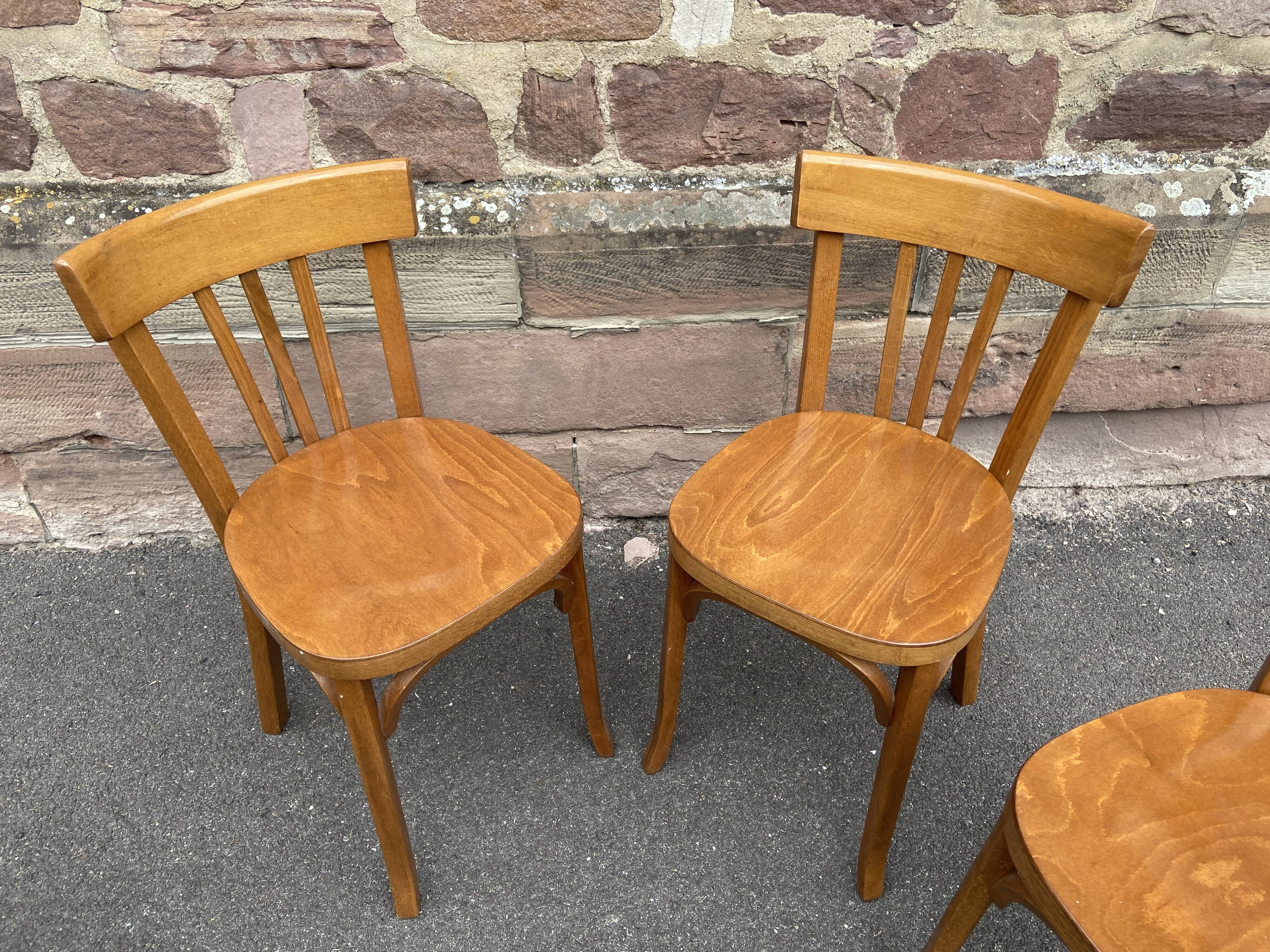 set of 4 Viennese chairs curved wood baumann Restaurant Paris bistro