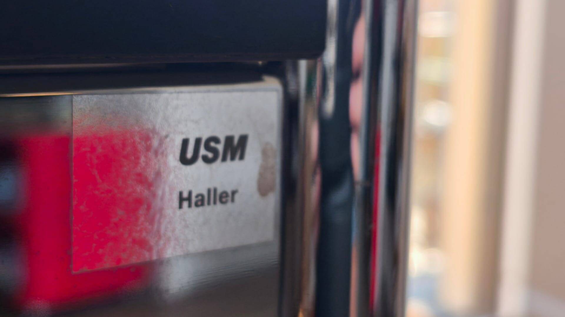 Usm-haller desk
