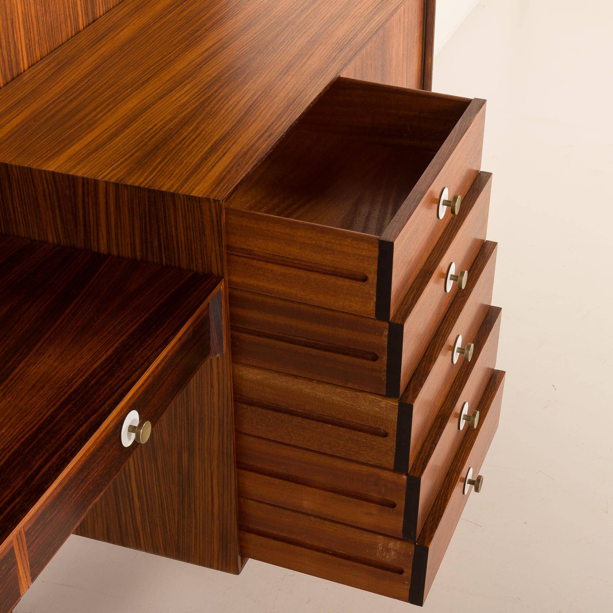 Italian mid century wall unit George Coslin for 3V Arredamenti, 1960s
