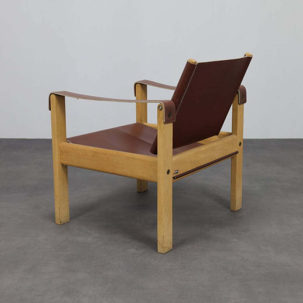 Set of 2 lounge chairs in teak and saddle leather by Karl Heinz Bergmiller for Escriba, Brazil, 1970s