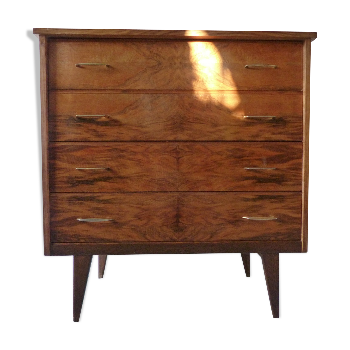 Compass feet chest of drawers