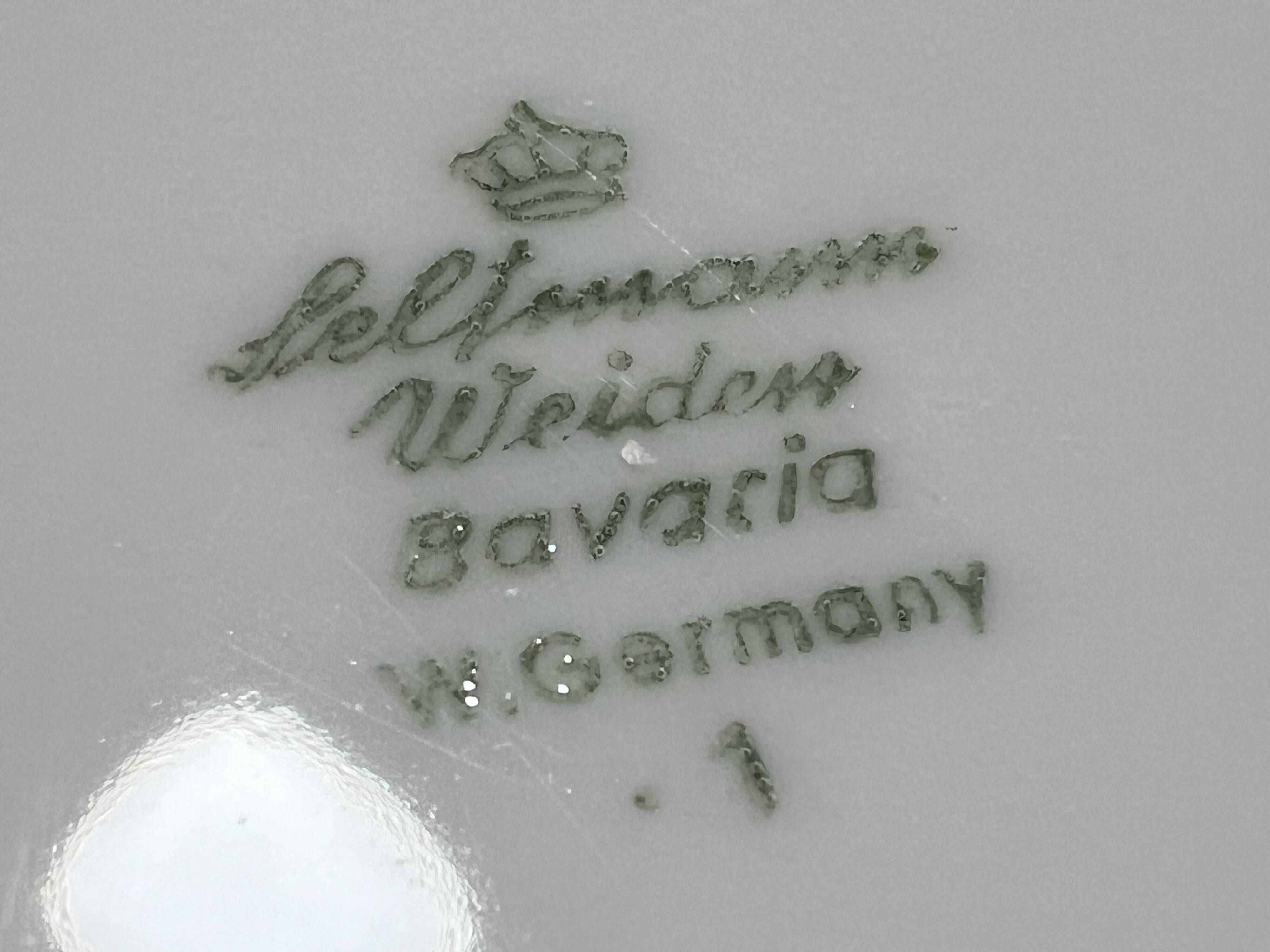 2 flat plates in white porcelain Seltmann Weiden, Bavaria, W. Germany