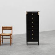 20th Century Louis XV-Style Black Lacquered Chest of Drawers with brass Mou