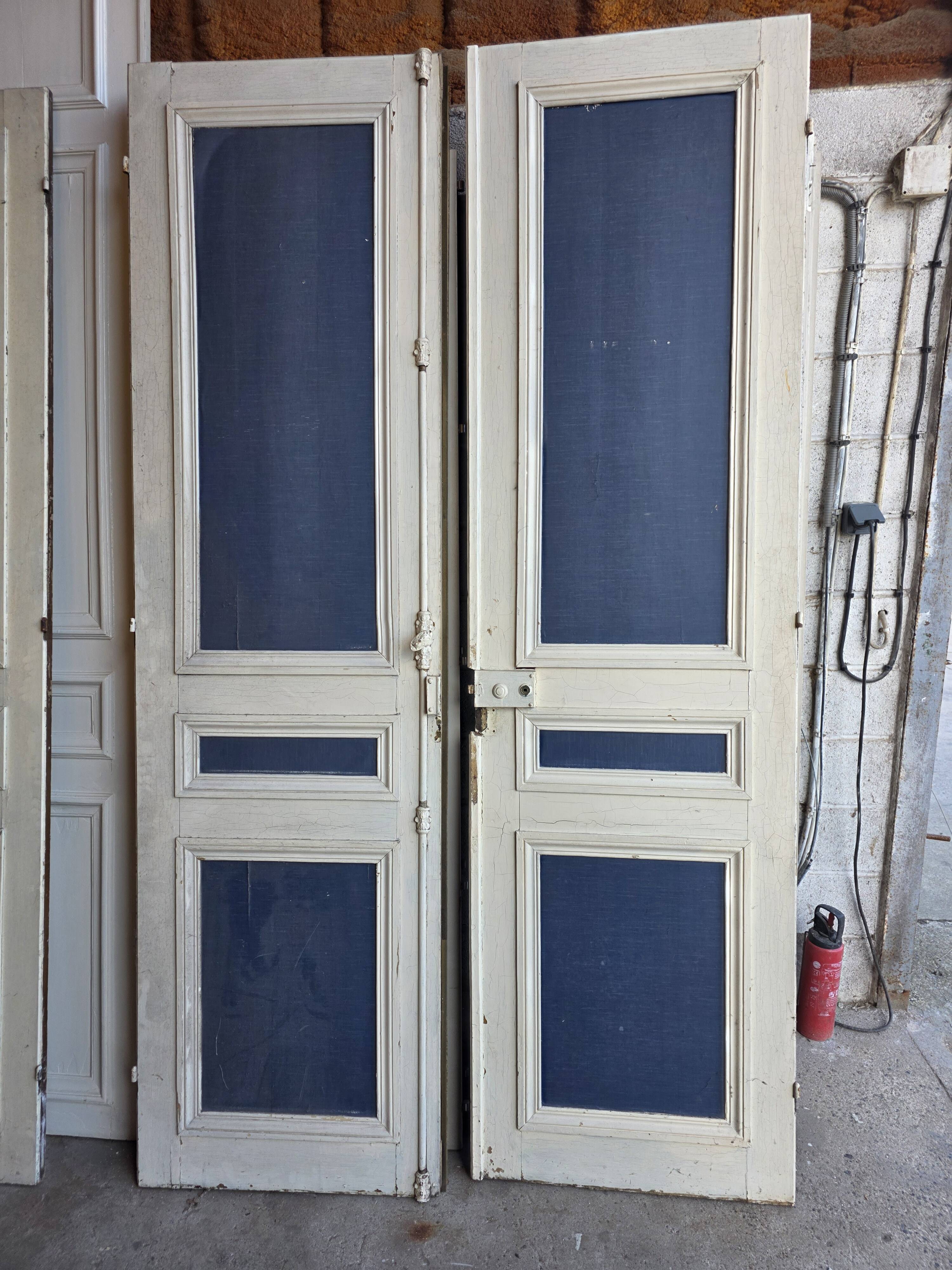 3 paires de portes de séparation du XIXème s.