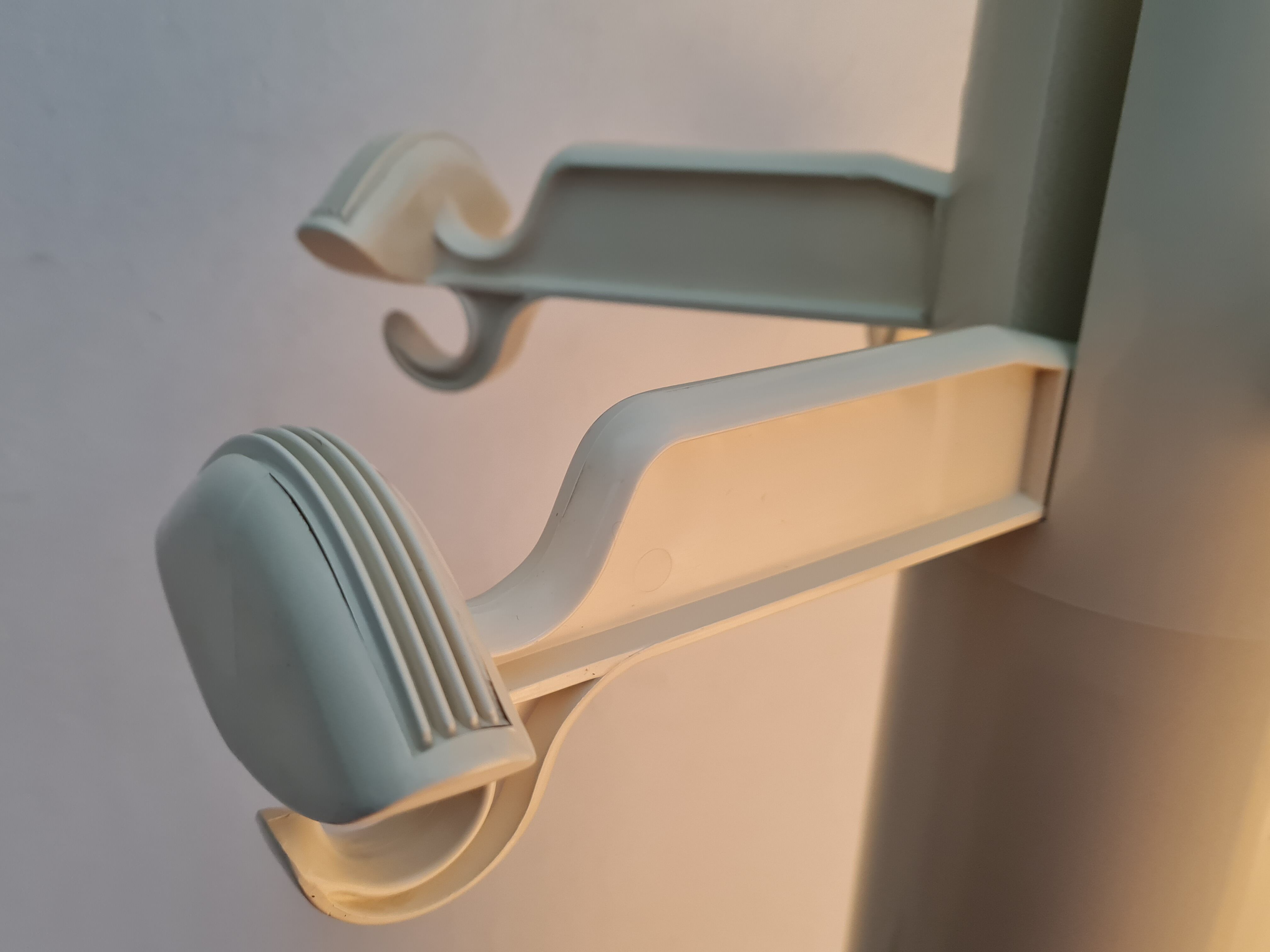 Porte-manteaux et parapluies modèle Planta de Giancarlo Piretti édition Castelli