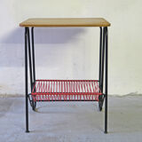 Side table is reviewed in scoubidou