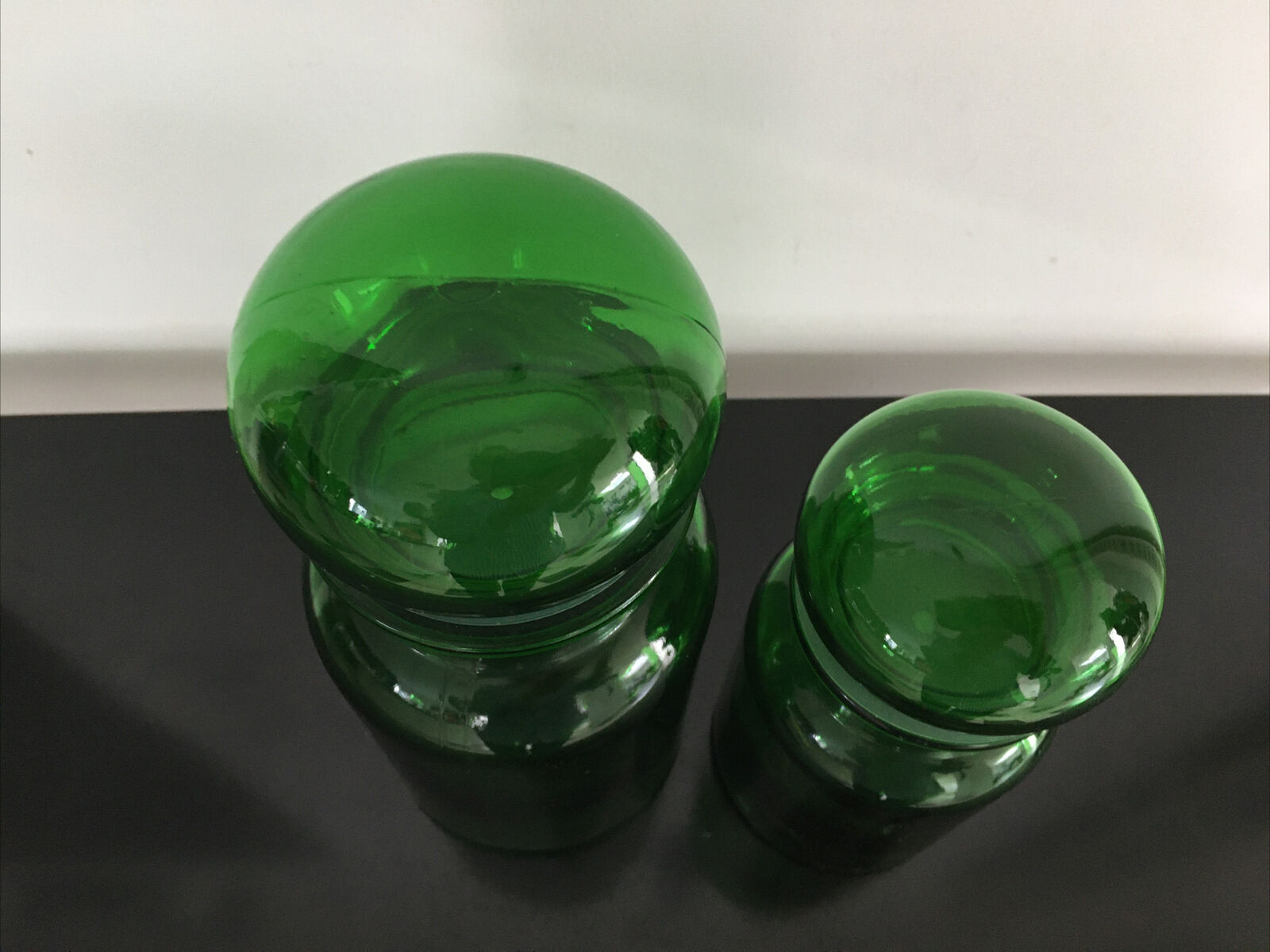 Lot de 2 bocaux en verre vert