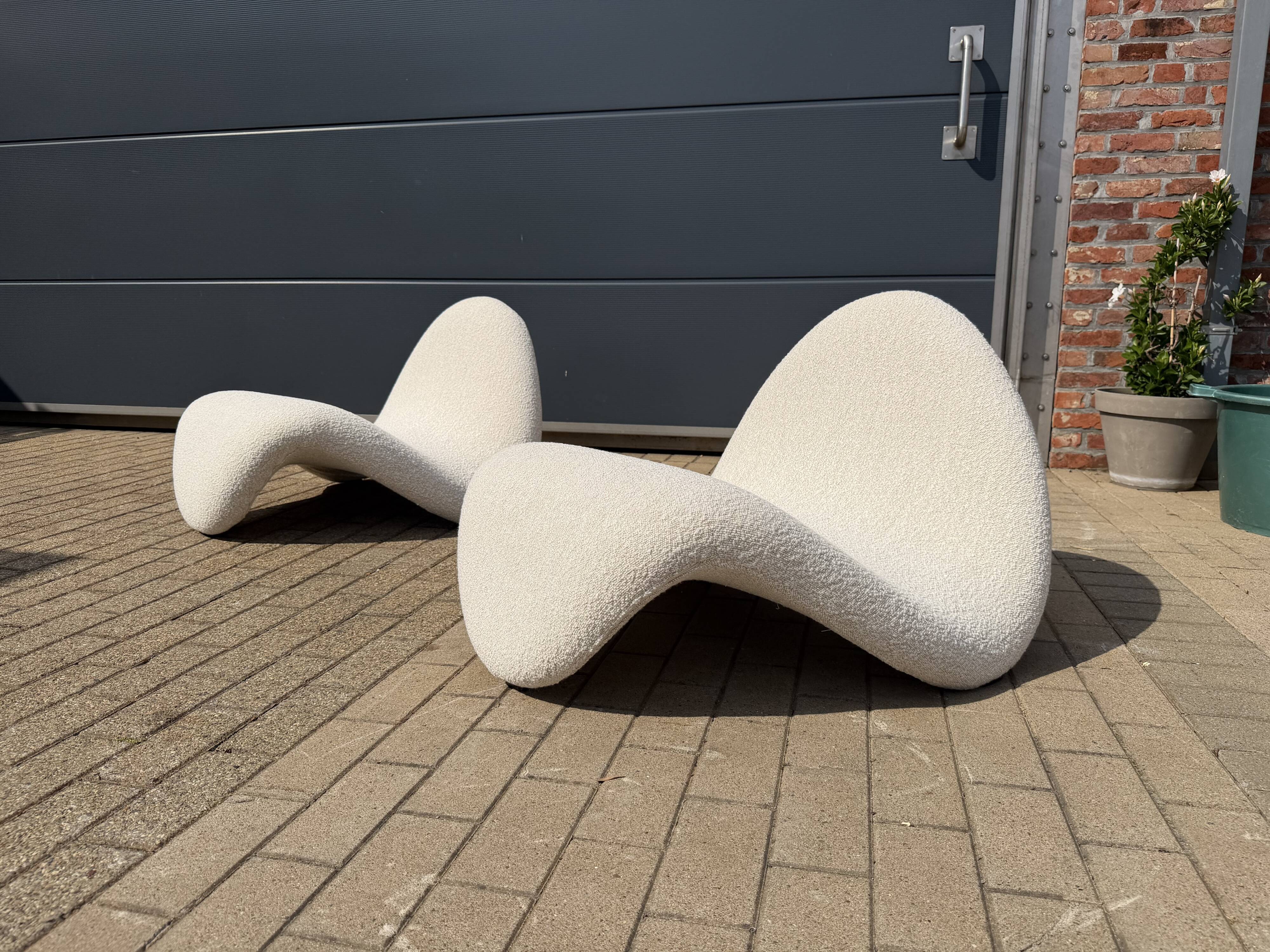 Artifort tongue f577 pierre paulin en beige bouclé in new condition!!
