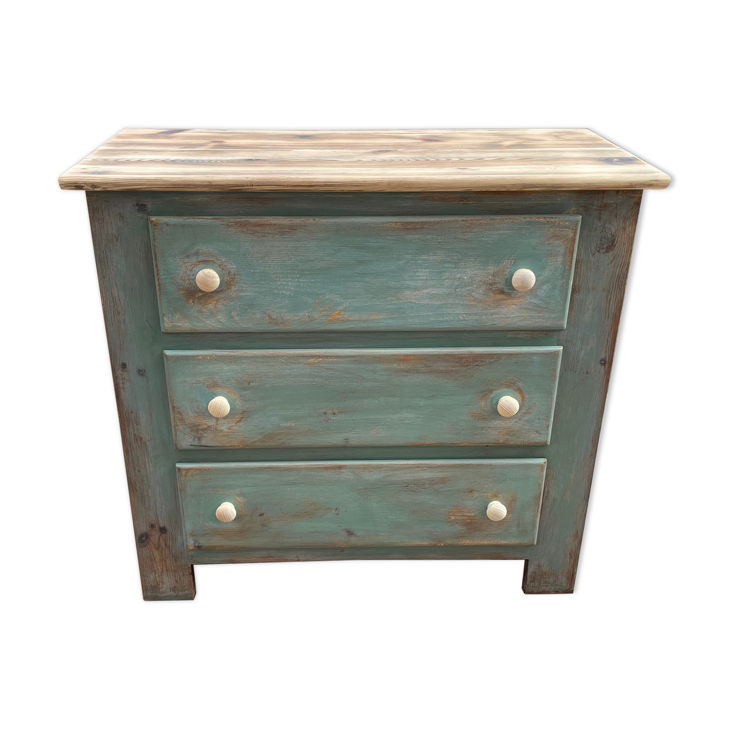 Commode en bois patinée