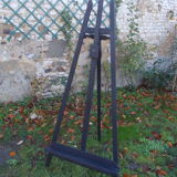 Wooden painter's easel