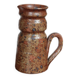 Pitcher in chamotte stoneware