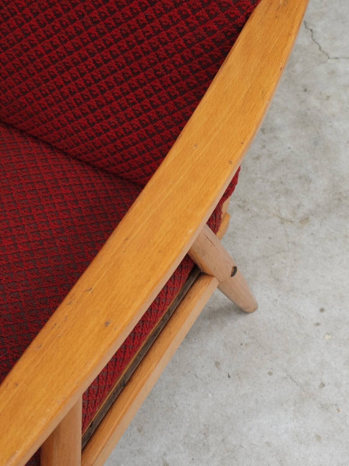 Pair of red Boomerang armchairs by Antonin Suman for Ton Bystrice Thonet