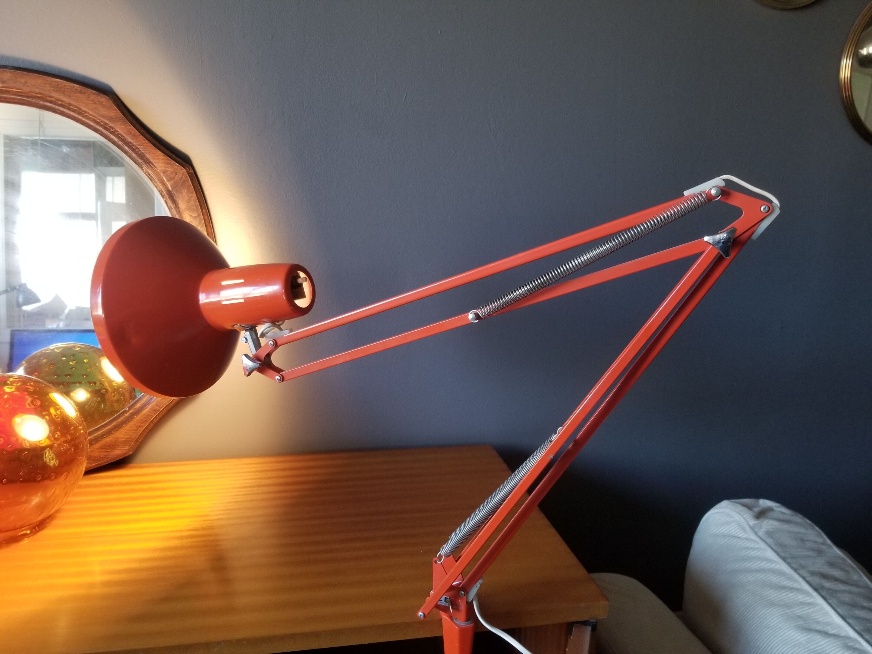 Ledu's vintage architect's lamp in orange sheet metal - 1960s
