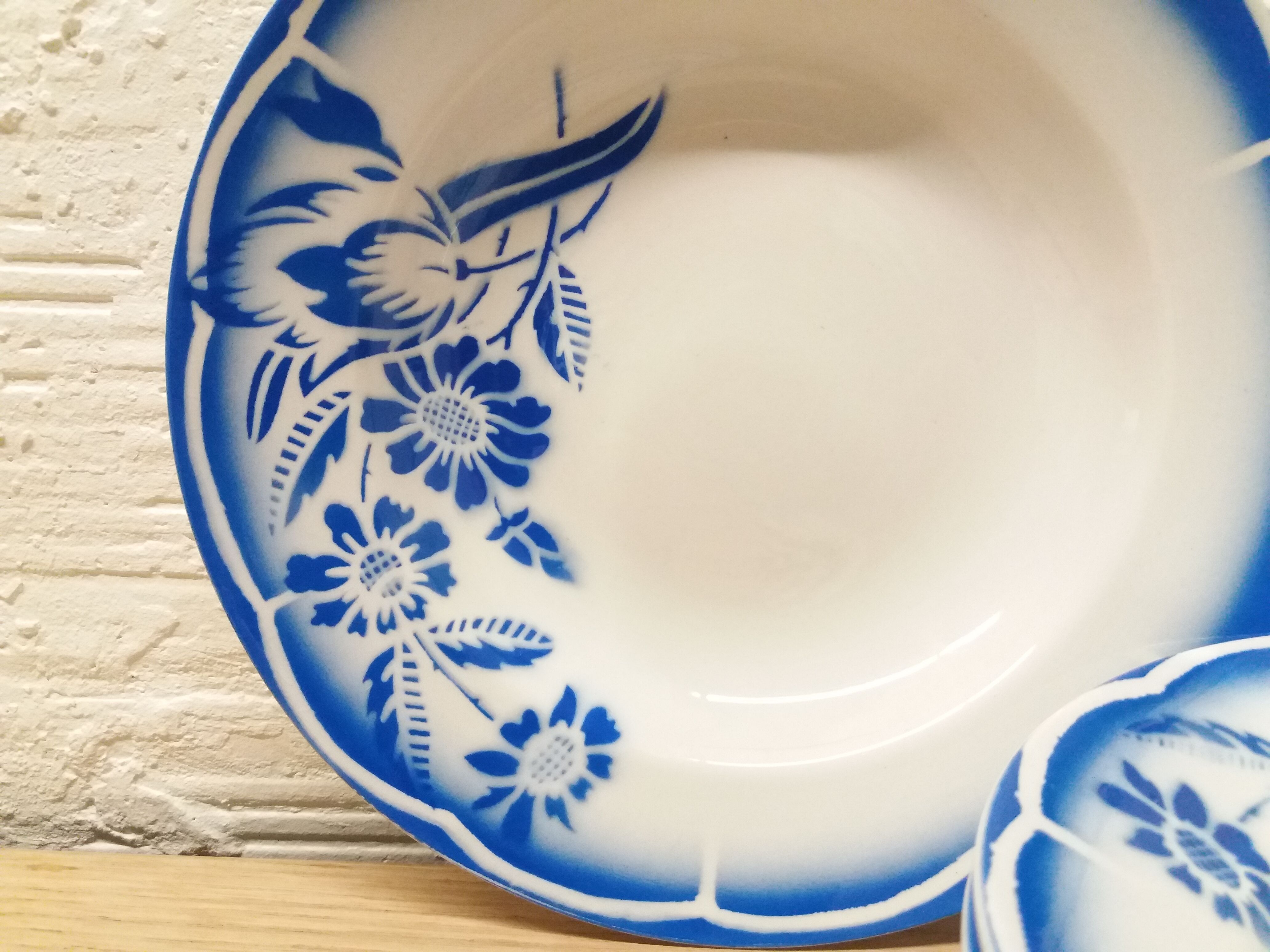 Set 6 Digoin hollow plates