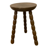 Tabouret tripode.