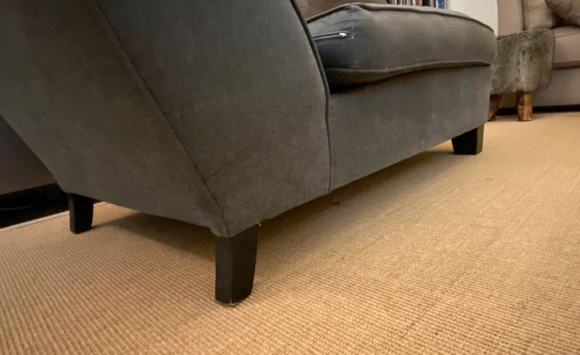 Chiffonnière original Cassina (  pieds et housse modifiés )