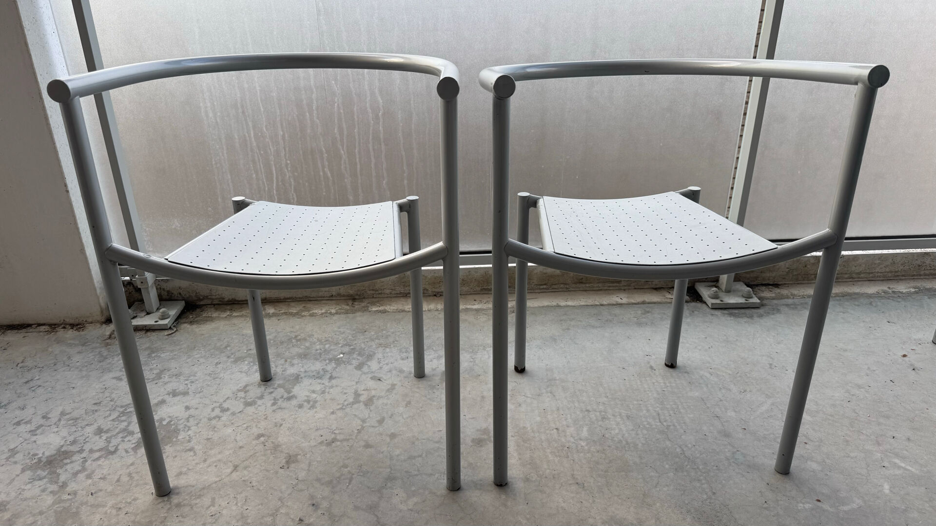 2 chairs by Von Vogelsang Philippe Starck