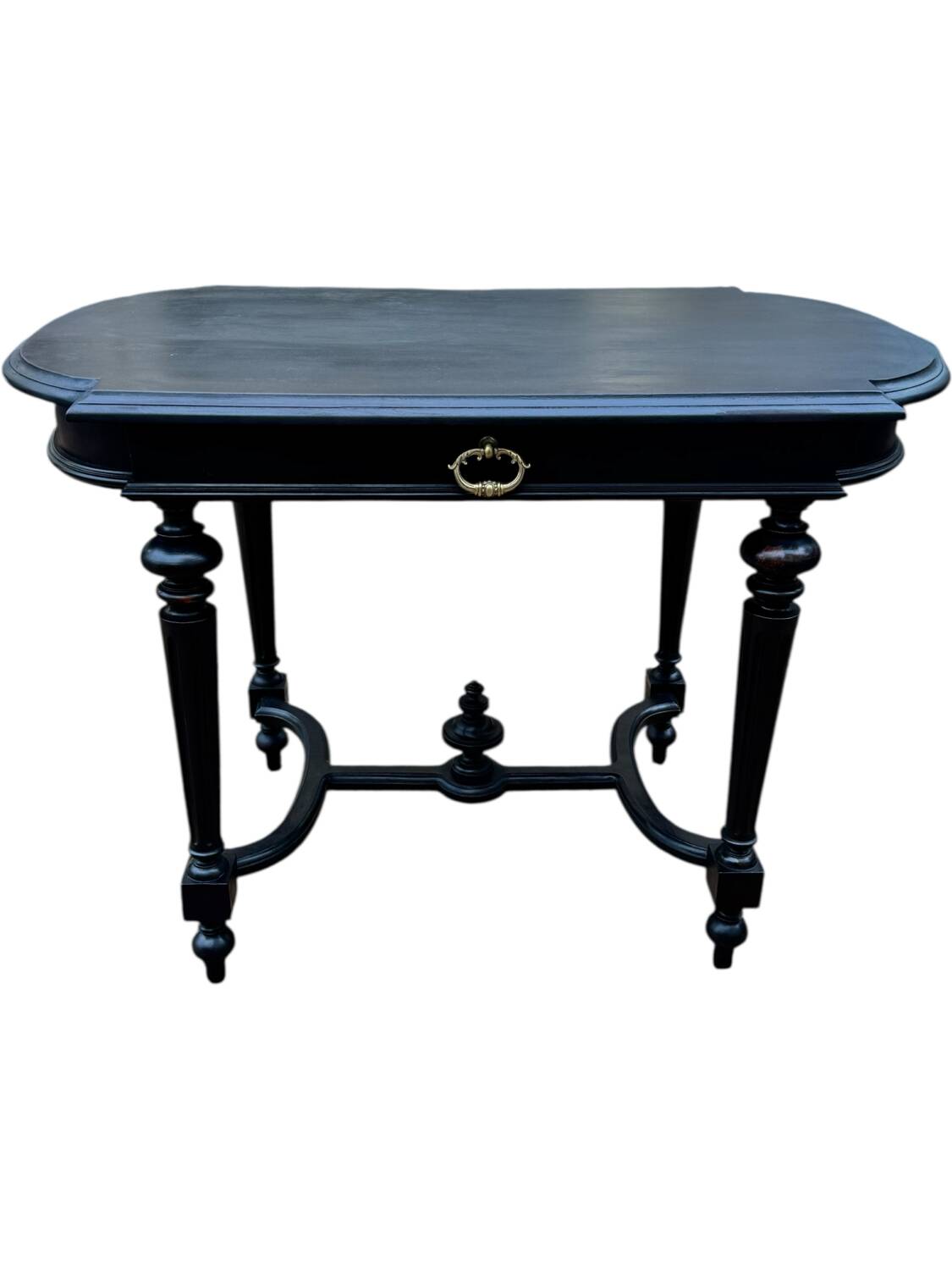 Blackened wood gueridon / centre table in Napoléon III style.