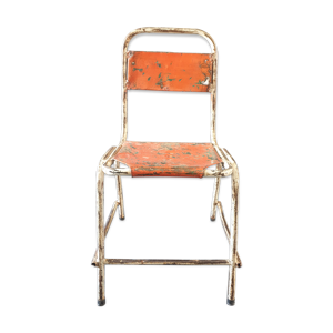 Chaise d'école métallique orange