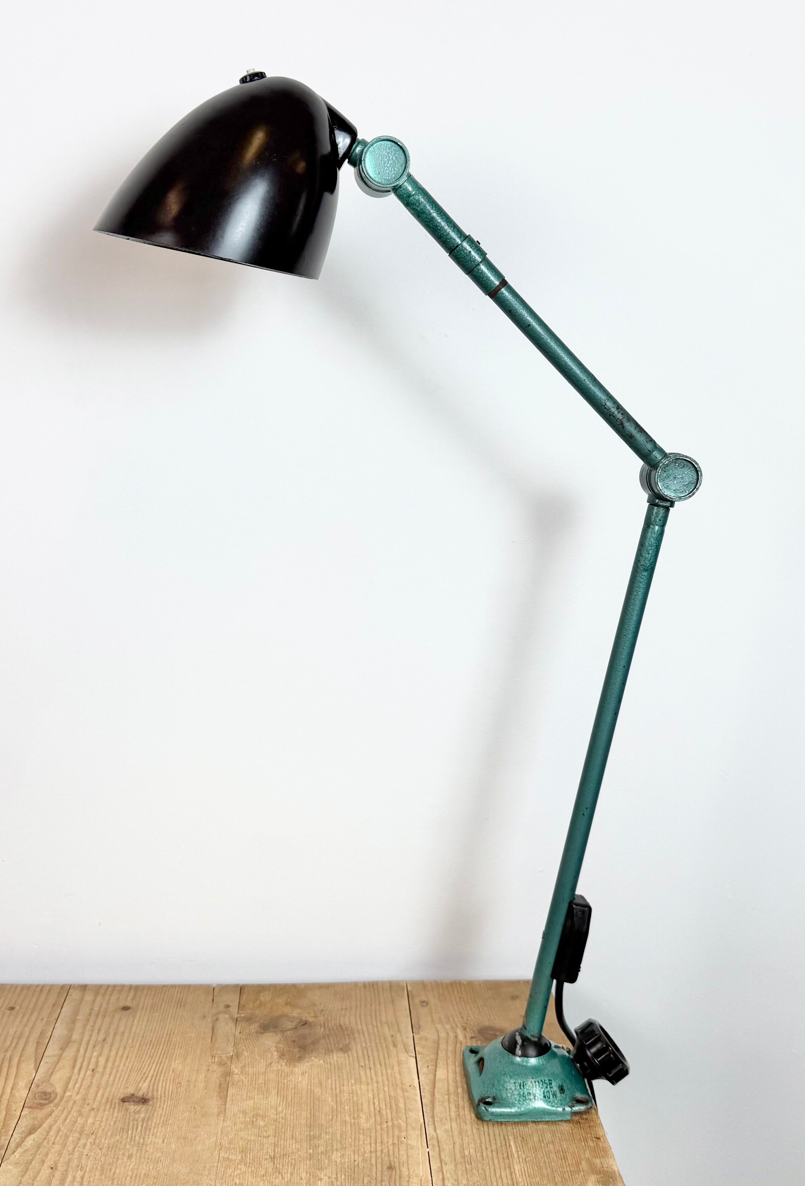 Large Green Industrial Workshop Table Lamp, 1960s