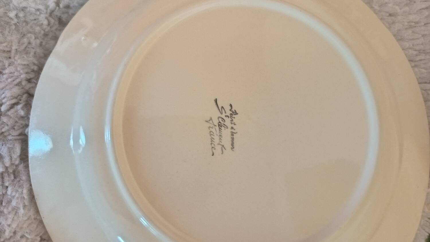 5 St Clément barbotine plates