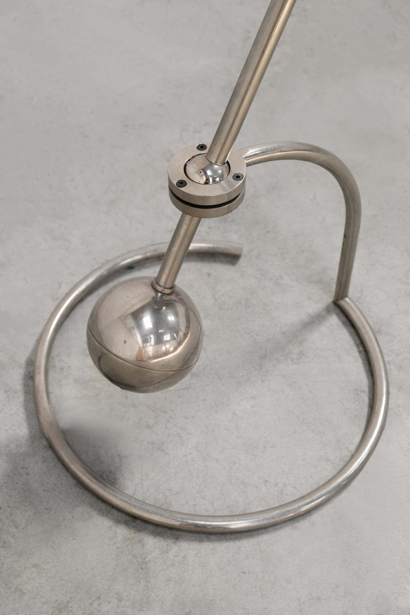 AD5 Swivelling Floor Lamp Bauhaus, design from 1924, Woka edition